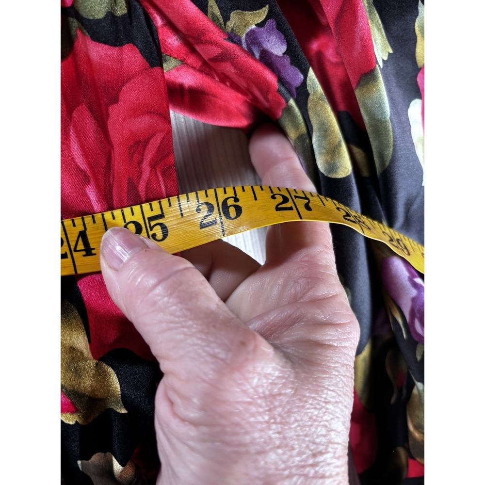 VTG Rare!! Victoria's Secret 100% Silk Black Rose Floral Maxi Robe Women's Small - Picture 9 of 11